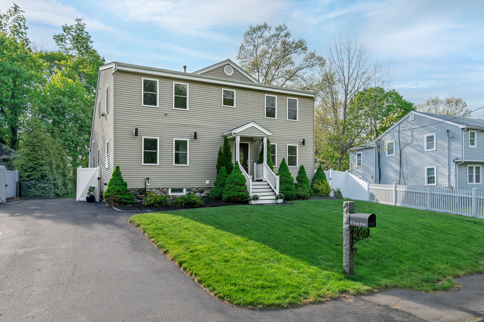 51 Faxon Street - Photo 2